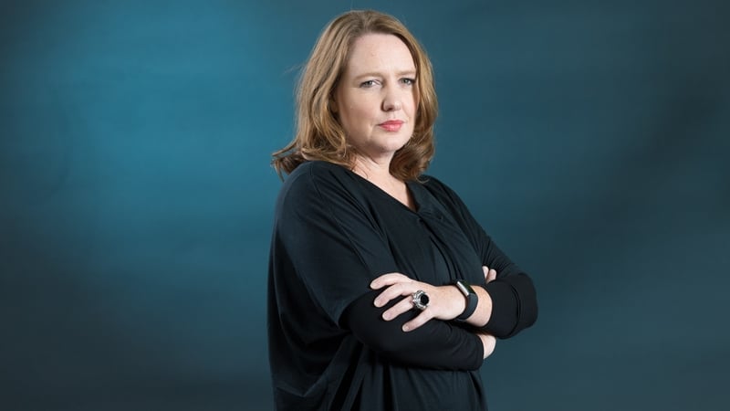 Paula Hawkins