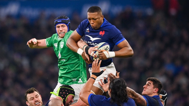 Cameron Woki comes in as one of two changes for France