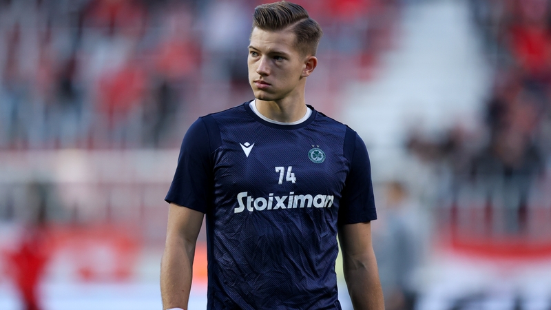 Bohemians have announced the signing of Polish goalkeeper Kacper Chorazka