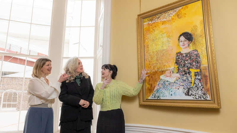 Marian Keyes with artist Margaret Corcoran and Dr Caroline Campbell at the National Gallery of Ireland Photo credits: Naoise Culhane
