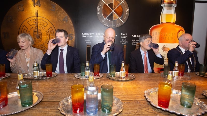 Minister for European Affairs Peter Burke and Chinese Ambassador He Xiangdong take part in a tasting session with (from left) Denise and Pat Rigney and Cathaoirleach of Leitrim County Council Justin Warnock