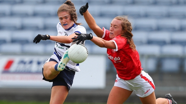 Cork's Sarah Leahy blocks down Waterford's Katie Murray during the 2022 championship