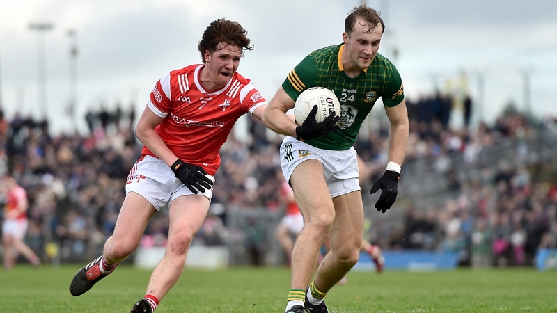 Shane Walsh tailed by Ciaran Murphy