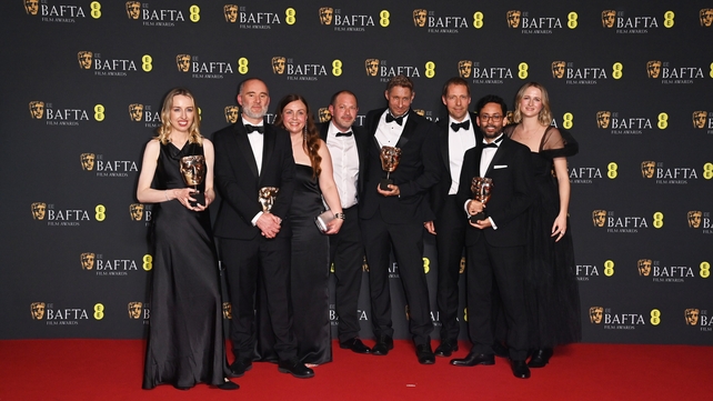 Special Visual Effects: Tim Barter, Simon Hughes, Dean Koonjul, Jane Paton - Poor Things