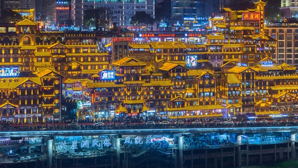 China's gross domestic product rose 5.3% in the first quarter, compared with 5.2% in the previous quarter