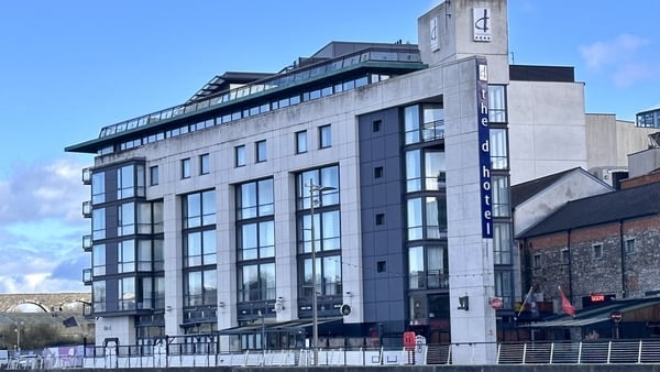 It is understood that international protection ppplicants are due to begin moving into the hotel this week