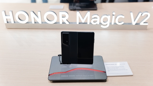 Chinese firm Honor has developed a new higher capacity battery technology which uses silicon-carbon for its new AI-infused flagship Magic 6 smartphone