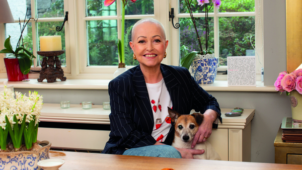 Following her diagnosis with breast cancer last year, Cathy Kelly's unbreakable sense of humour has helped her through good days and bad.