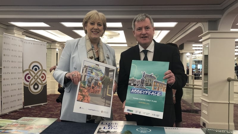 The €2.6 million fund will see each town granted €100,000 to improve the look of their localities