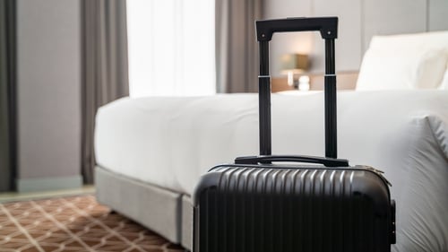 The cost of tourist accommodation and a lack of tourist accommodation were referred to by more than four out every ten in the latest Fáilte Ireland Tourism Barometer
