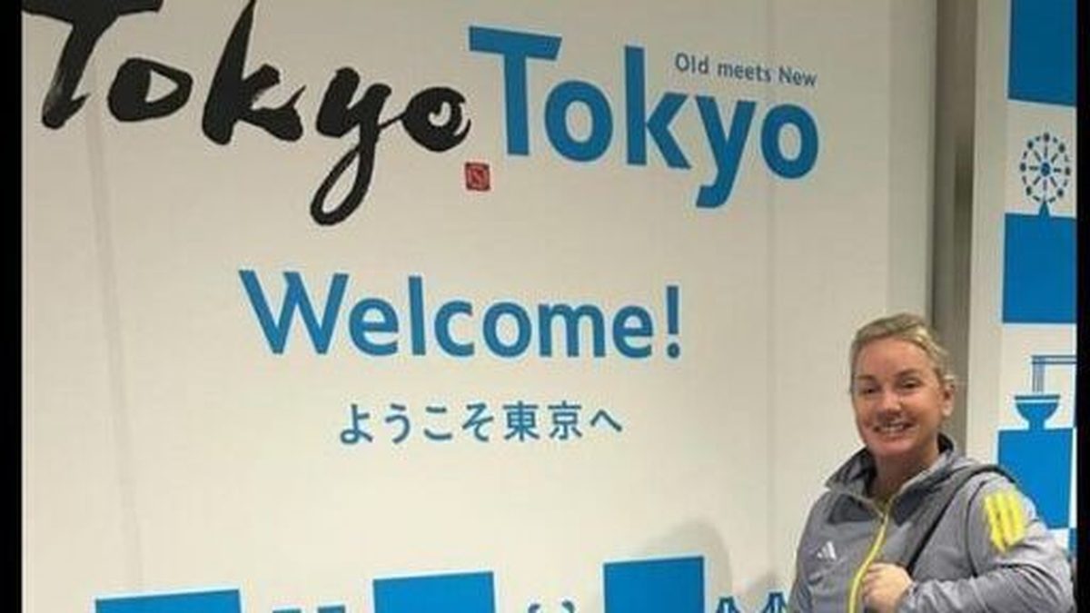 Rita O' Toole, as Árainn.