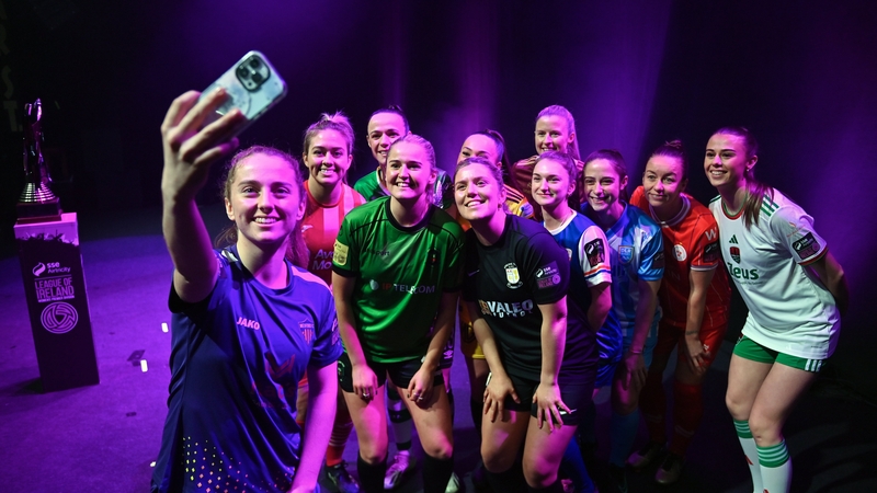 Wexford's Aoibheann Clancy takes a selfie with fellow representatives of teams from the SSE Airtricity Women's Premier Division