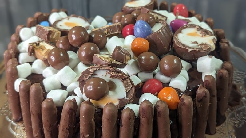 Kevin's chocolate biscuit cake: Today