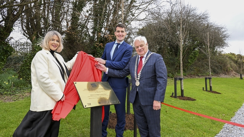Minister of State Jack Chambers (C) helped to officially open the first phase of the greenway