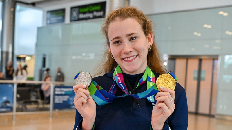 Ní Ríain with her gold and silver medals after last summer's World Para Swimming Championships