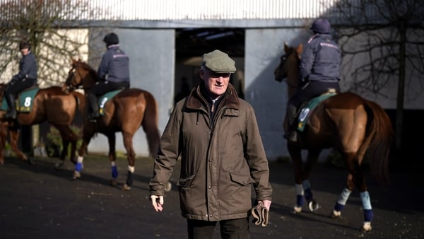 Willie Mullins is responsible for each of the favourites in Sunday's four Grade One races at Leopardstown