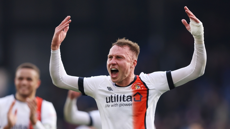 Cauley Woodrow salvaged a valuable point for relegation-threated Luton