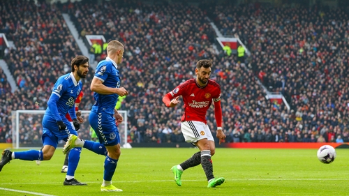 Two first-half goals were enough for the Red Devils to take the points against the Toffees