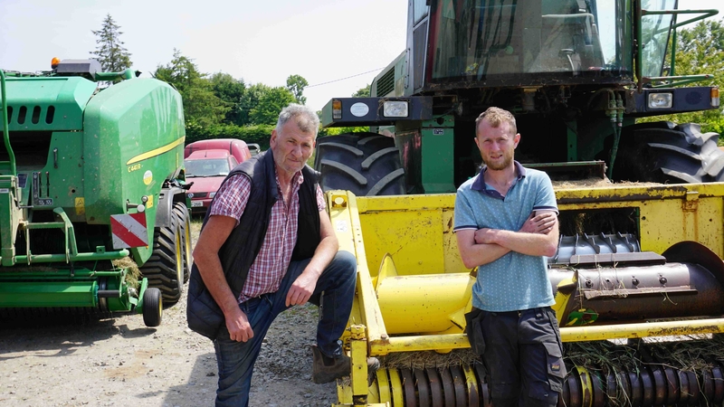 Pic- Colm Ó Curraoin agus a mhac Liam Ó Curraoin Agri An Mhí