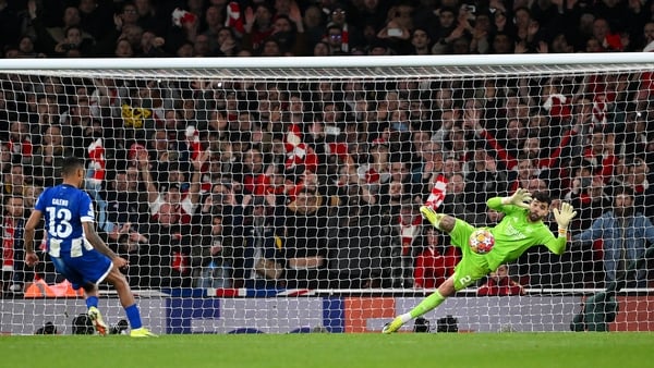 Champions League recap: Arsenal beat Porto on penalties