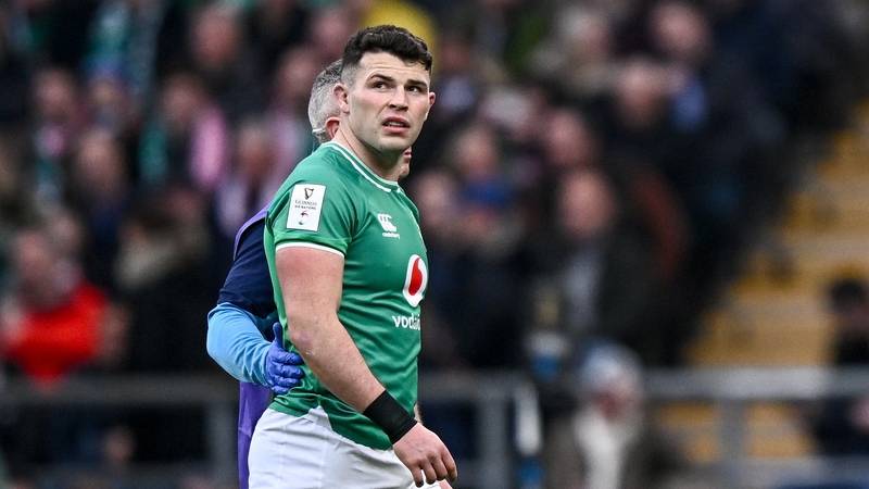 Calvin Nash departed Ireland's defeat to England with a head injury