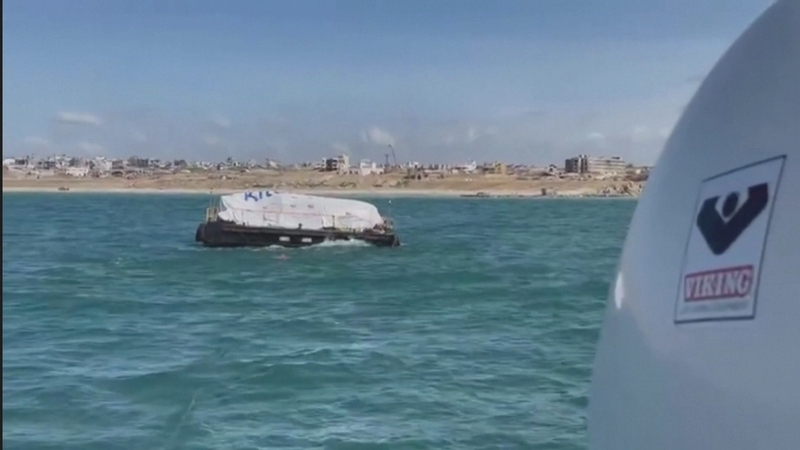 Cabhair ag teacht ón gCipir