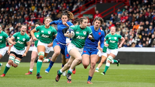 Eve Higgins scored Ireland's only try on their last visit to France