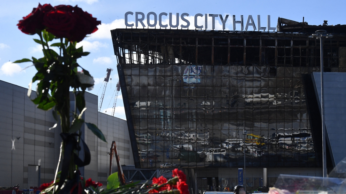 Tús Áite: Ionsaí Sceimhlitheoireachta ISIS i Moscó