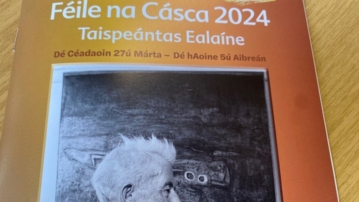 Treasa Ní Mhainín,Breandán Feiritéar;Taispeántas ealaíne na Cásca.  
