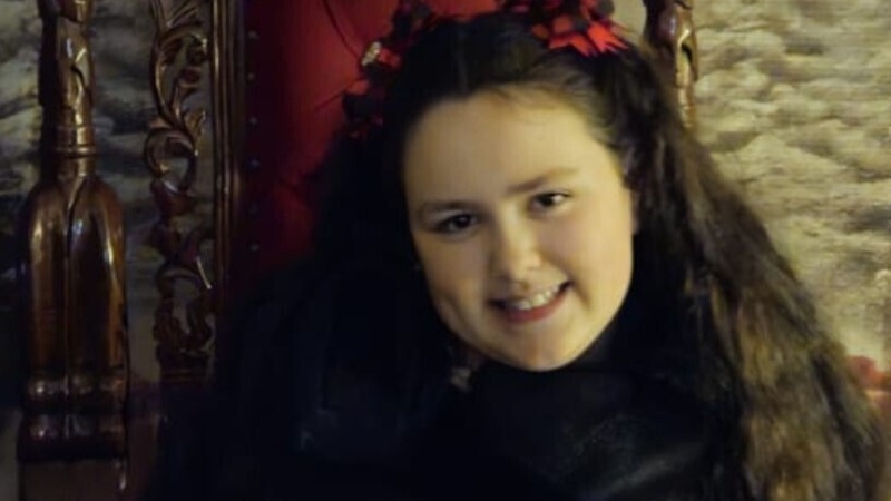 DJ Lexi loves to dance!