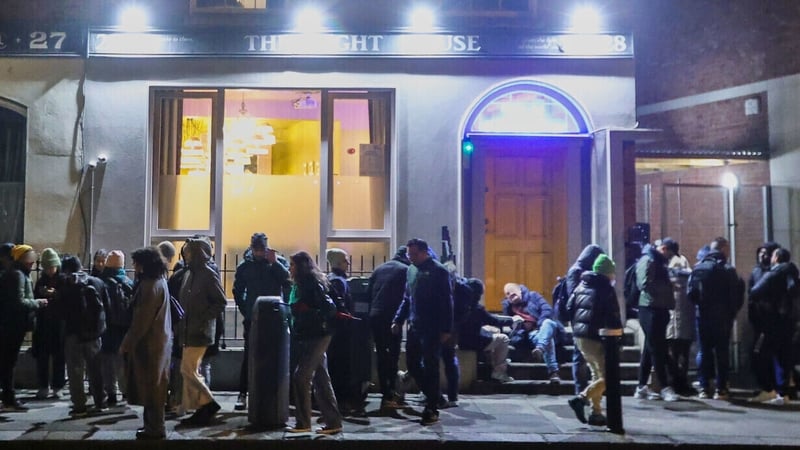 Queues are seen outside Tiglin's Lighthouse Cafe on Pearse Street in Dublin in January (Pic: RollingNews.ie)