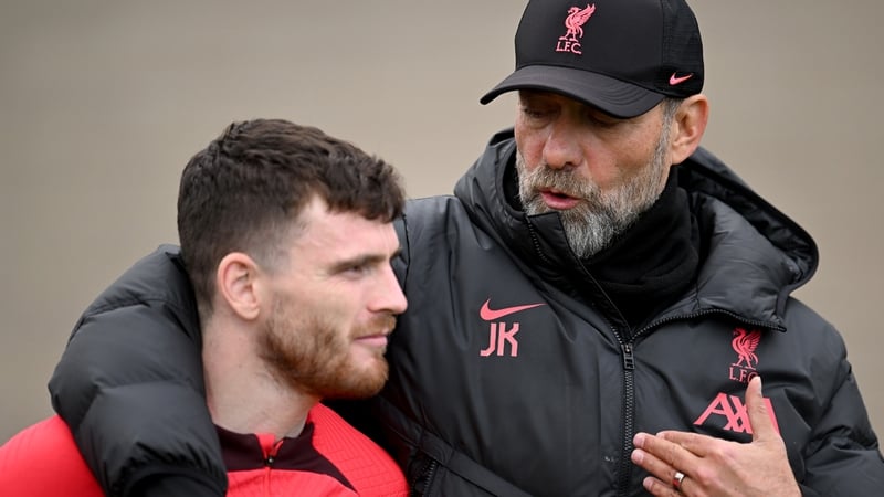 Jurgen Klopp with full-back Andy Robertson
