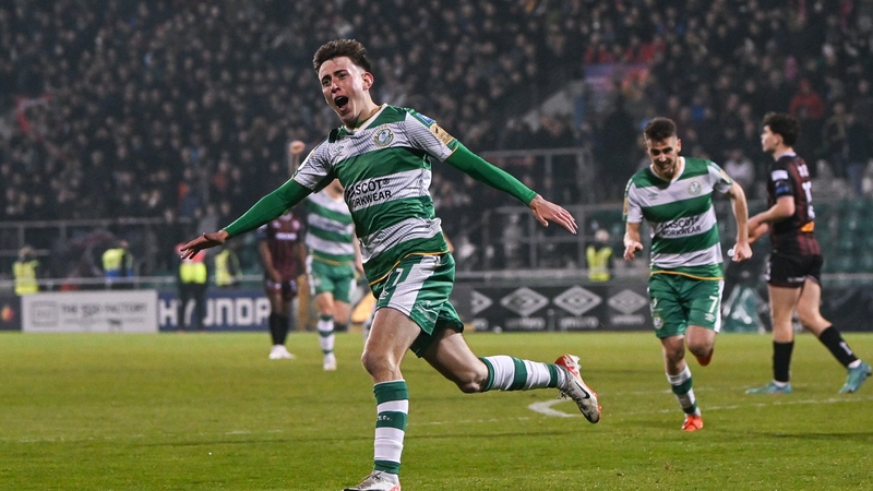 Darragh Burns has opted to continue his career in the Football League