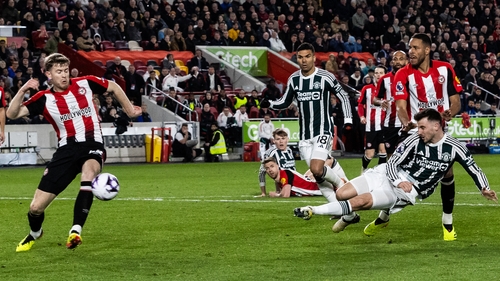 Mount puts United ahead