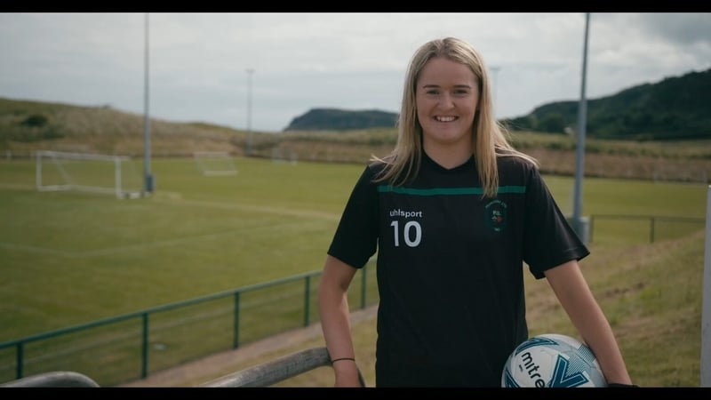 Erin McLoughlin in Pass It On