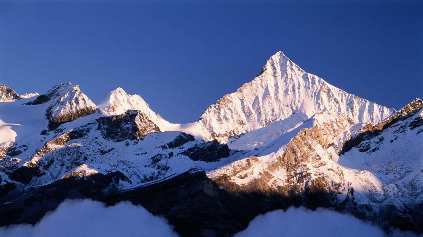 Irish skier dies following avalanche in Switzerland