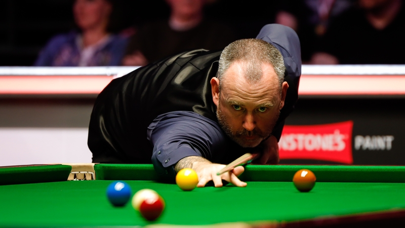Mark Williams in action at the Tour Championship