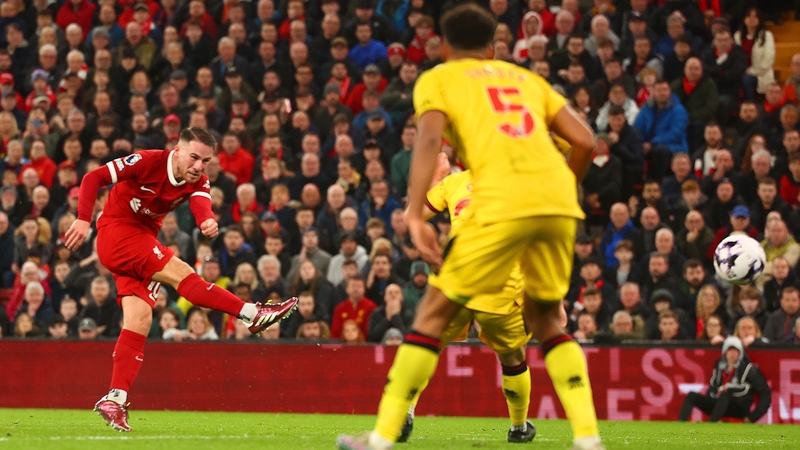 Alexis Mac Allister scores Liverpool's second goal against Sheffield United