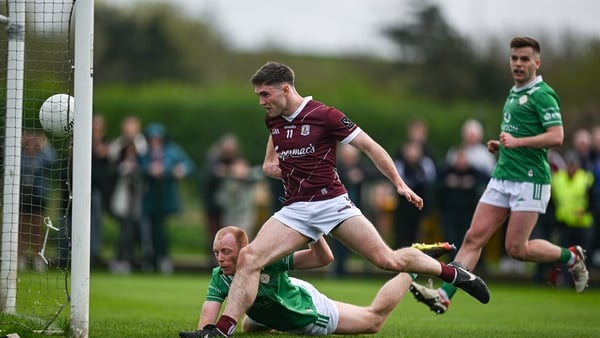 Cathal Sweeney with Galway's opening goal