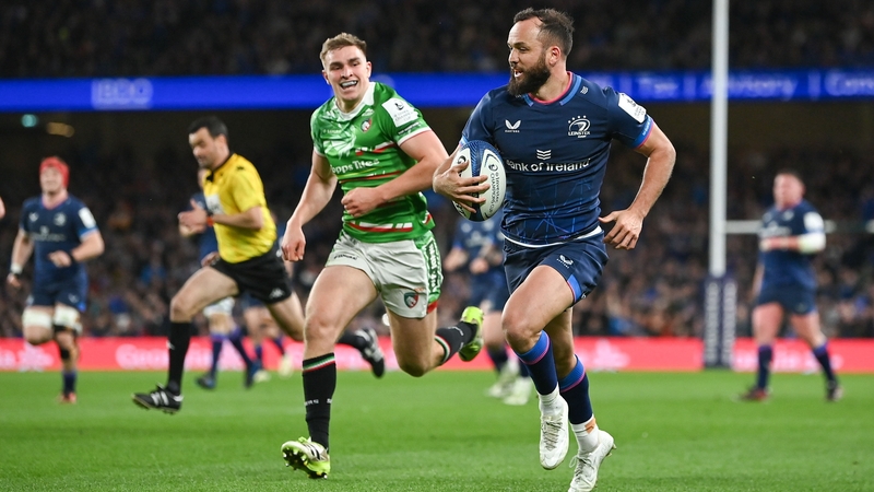 Jamison Gibson-Park on his way to a second try at the Aviva Stadium
