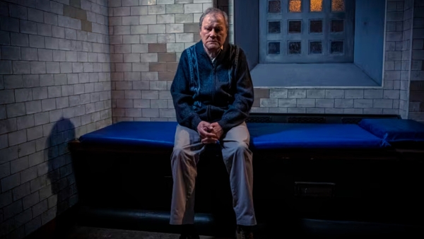 "With no information on Lauren's whereabouts and no other real suspects for the crime, has Roy paid the ultimate price for his honest and trusting nature?"