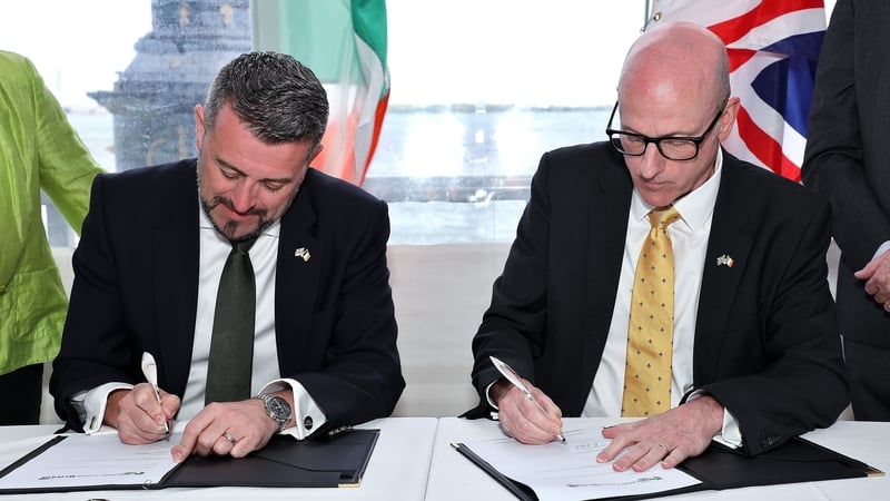 Conor Mowlds (left), Chair of Cruise Ireland, and Ian McQuade, Chair of Cruise Britain