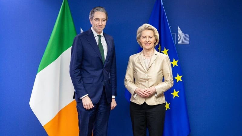 Simon Harris pictured with Ursula von der Leyen last year (via @simonharrisTD)