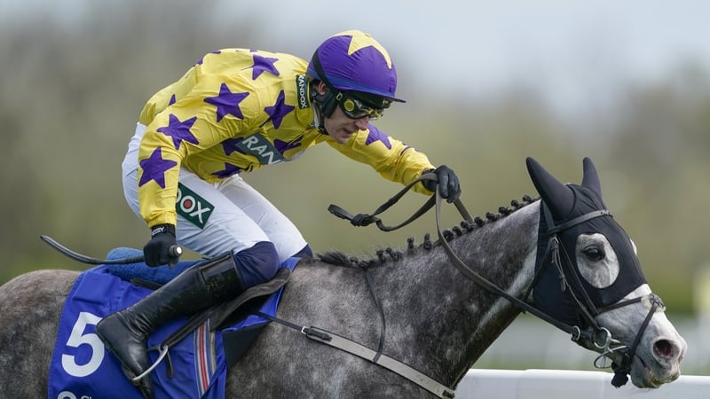 Il Etait Temps has now won six of his eight outings over the larger obstacles