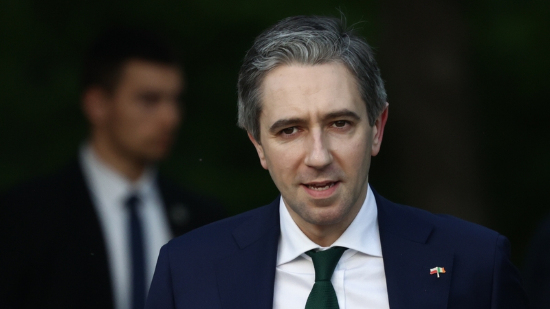 An Taoiseach Simon Harris ag cruinniú mullaigh de cheannairí Eorpacha i Vársá inné