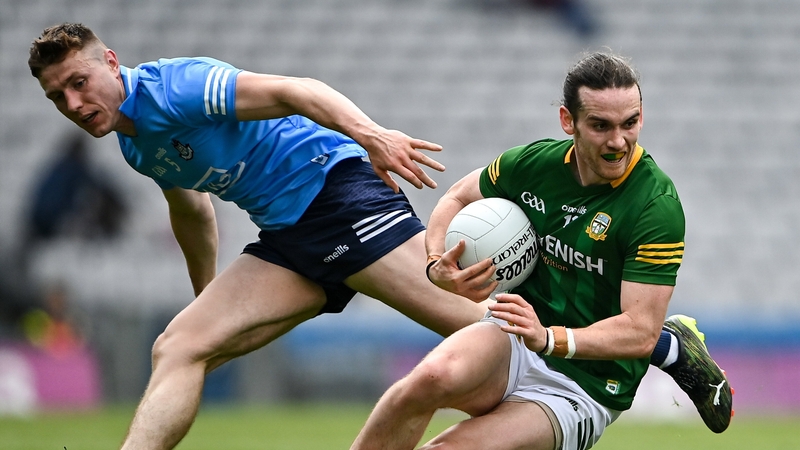 Cillian O'Sullivan of Meath in action against John Small of Dublin during the 2022 Leinster semi-final