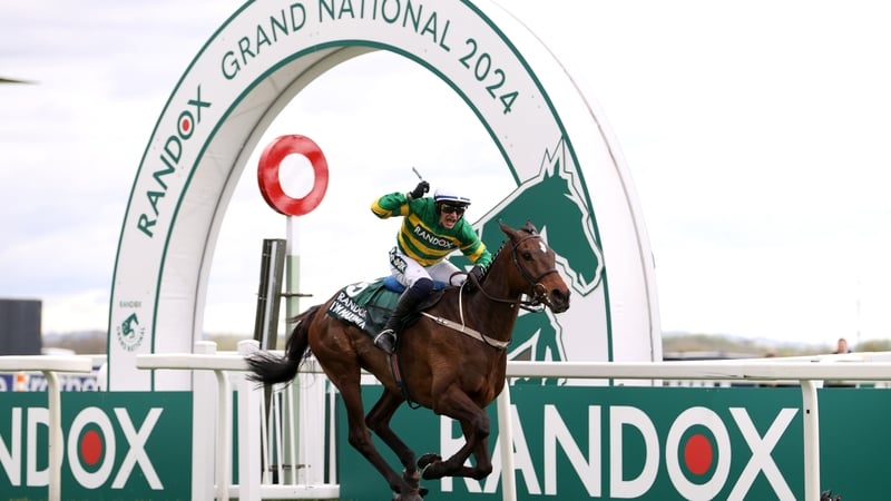 I Am Maximus justified strong support to take last year's Aintree spectacular as the 7-1 joint-favourite