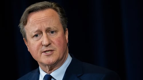 The statement gave no details of what was discussed during the exchanges, other than to say that the caller asked Mr Cameron for others' contact details