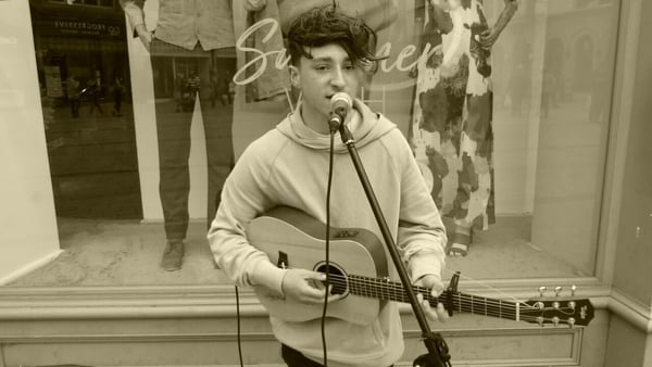 2FM Rising: Meet Brad Heidi