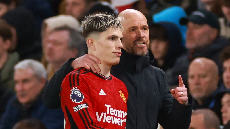 It's been reported that Erik ten Hag has spoken to Alejandro Garnacho about his social media activity